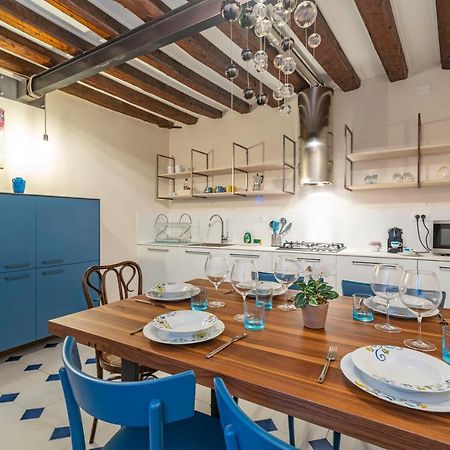 San Silvestro House Apartment Венеция Екстериор снимка