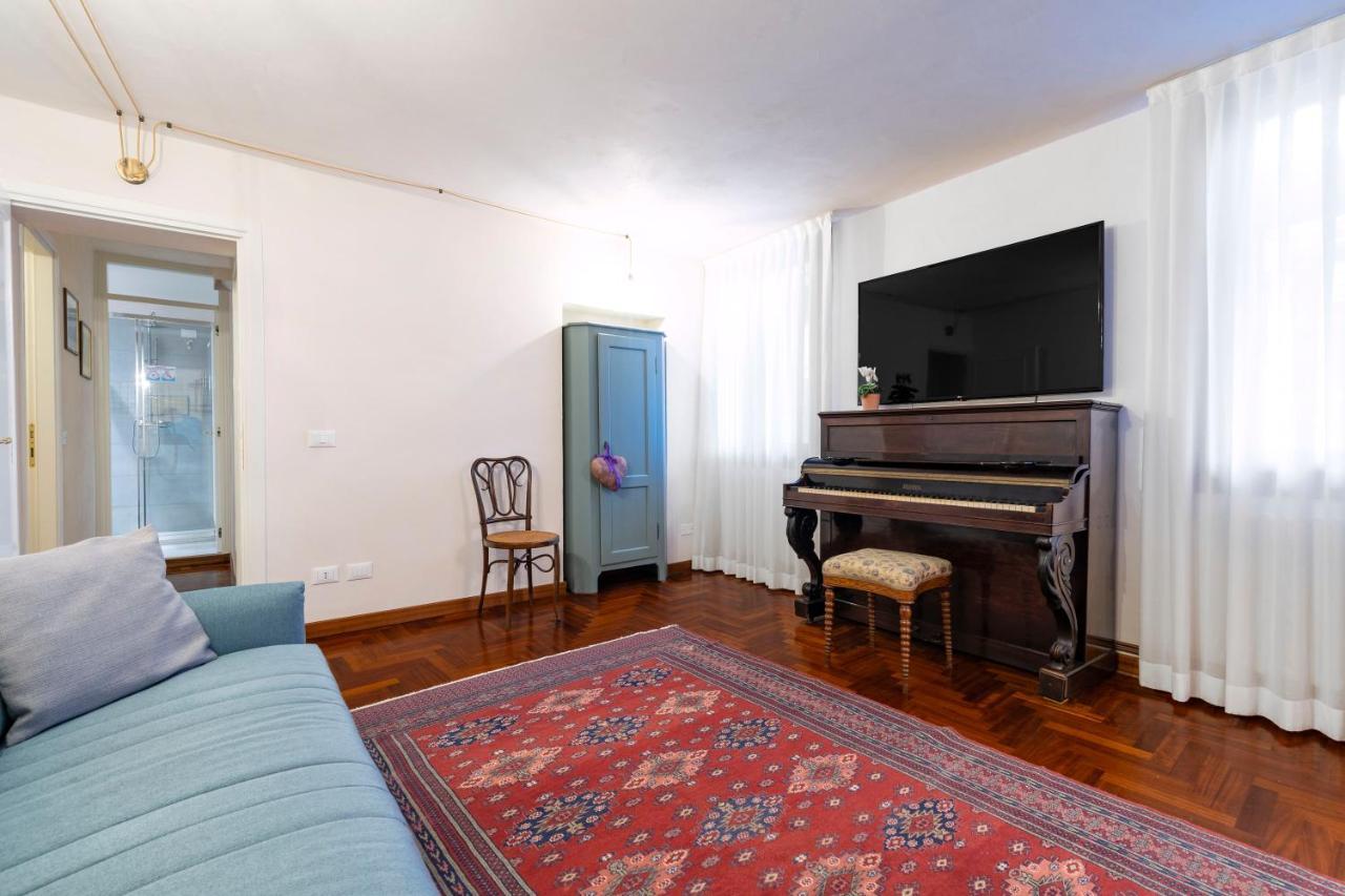 San Silvestro House Apartment Венеция Екстериор снимка